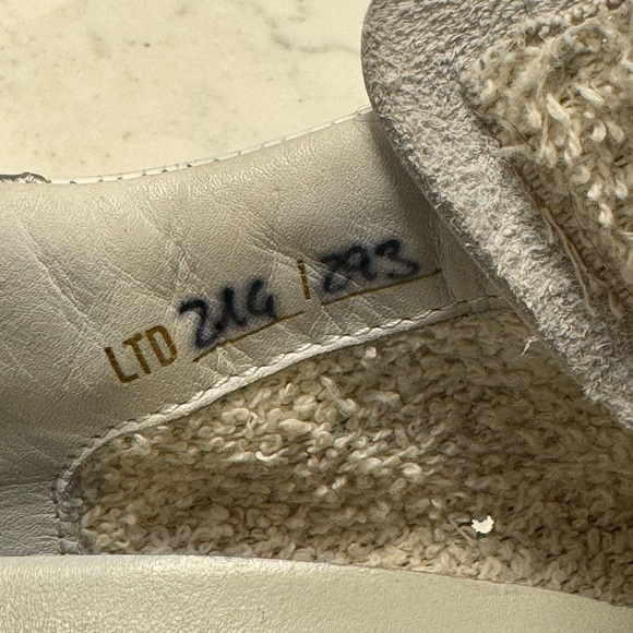 Golden Goose Superstar Classic - Men's Size 42 - Picture 5 of 12